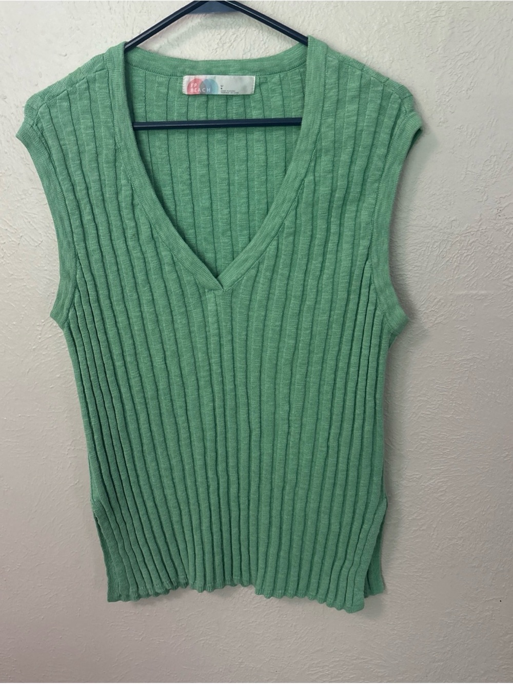 Free People Beach Green Ribbed V-Neck Sleeveless Sweater Vest Size 6